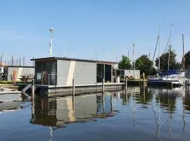 Houseboat Heeg 4 persoons