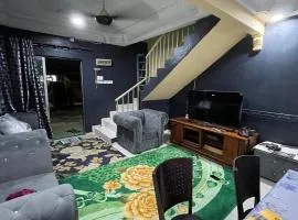 Lylinz Dy cermai homestay