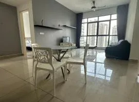 Conezion, pool view high floor, beside ioi city mall, opposite hospital serdang, beside Uniteen and UPM, Putrajaya