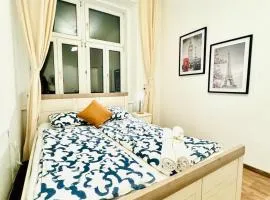 Charming 5BR Shared Apt, Minutes from Atzgersdorf