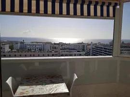 Apartment with Sea View in Playa de las Américas, 40 m²