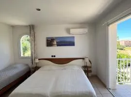 Les Villas Maristella, Villa Crenu