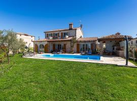 Stunning Home In Barat, hotelli kohteessa Barat