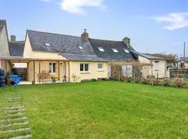 2 Bedroom Cozy Home In Plumieux