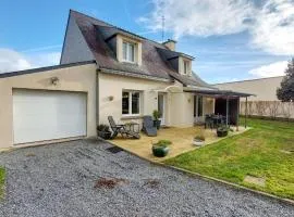 3 Bedroom Pet Friendly Home In Arzal
