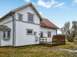 4 Bedroom Pet Friendly Home In Upplid