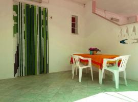 Casette sulla spiaggia di Punta Prosciutto, ξενοδοχείο σε Punta Prosciutto