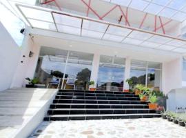 The Aurora by Makati, hotel v destinaci Lembang