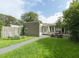 Nice bungalow near beach for 5 guest