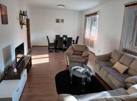 Kuća NP، فندق في بكا توبولا