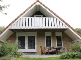 Pretty holiday home in Burgerburg