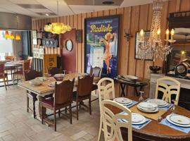 au petit quinquin, hotel v destinaci Céaux