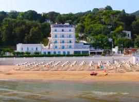 Hotel Riviera, hotel a Rodi Garganico