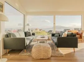 Cozy Retreat with Stunning Views in Tórshavn