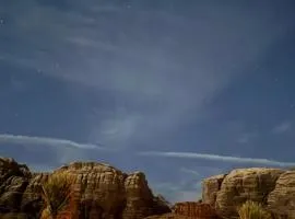 Harir Rum luxury camp