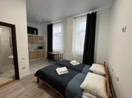 Апарт-готель Олімпік, albergue en Leópolis