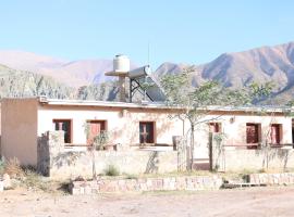Establecimiento turistico LAS AMARAS, hotel in Tumbaya