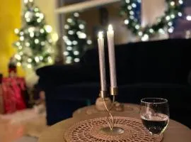 Keltainen talo - tilava huvila lähellä Saloa