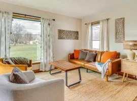 17 Mi to Brookville Lake: Home w/ In-Unit Laundry
