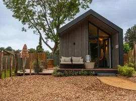 Tinyhouse 2 pers met hottub、メールッセンのコテージ
