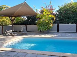 Studio avec piscine à Trois-Rivières, hotel a Trois-Rivières