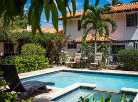 4 Br Min to Ocean Heated Pool Hot Tub Poker Table