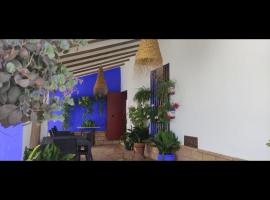 Chalet Independiente en urbanizacion, hotel in Seville