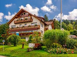 Hotel Neuenfels, hotel en Badenweiler