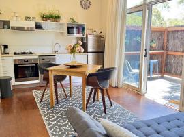 The Nature Resort Villas Ramada Resort, hotel en Cowes