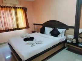 Hotel Sai Laxmi- Walkable Distance from Sai baba Temple