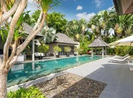 Luxury 3BR Villa C Layan Estate, Idyllic Retreat near Beach
