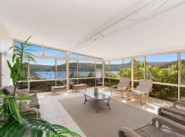 Horizons On Heath Hardys Bay