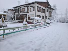Gulsitara Resorts-Gulmarg, hotel v destinaci Gulmarg