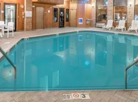 Baymont by Wyndham Cambridge