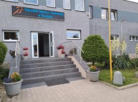 Dom Wycieczkowy "Na stadionie", hotel v destinaci Kladsko