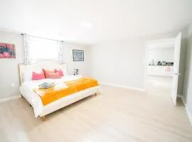 Great Falls Luxe Haven 5BR, 3BA Modern Oasis