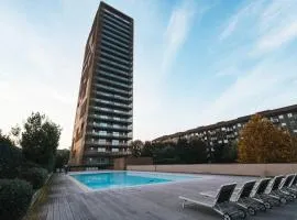 Giax Panoramic View Parking