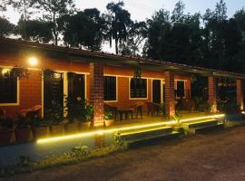 Banakal Hosmane Homestay, hotel en Mudigere