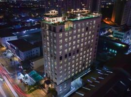 The Skye Phnom Penh Hotel & Apartments, hotel di Phnom Penh