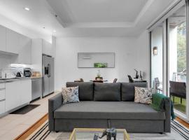 1BR Near BOK Center-Gym, Lounge, Balcony, Pets OK, Hotel in Tulsa