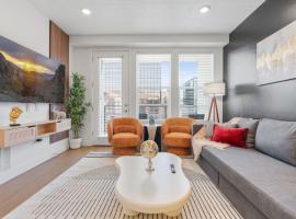 Modern 1BR w Parking, Near Temple Square & Delta Center, pet-friendly hotel in Salt Lake City