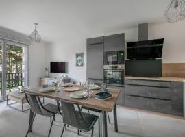 Appartement pour 4 à 150m de la Mer