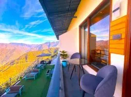 Living On The Edge A Luxury Stay
