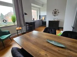 3 Zimmer Balkon top möbliertes Apartment