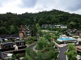 Anji ke gamer wild luxury Resort villa