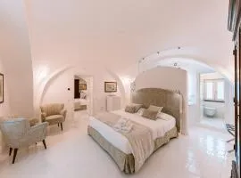 Proto Accommodation