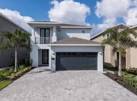 Alluring Home With Private Pool And Waterpark Resort Access Near Disney At Encore Resorts Reunion - 310Pn