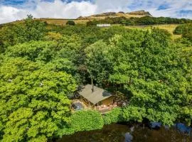 The Kingfisher Safari Tent - pets welcome