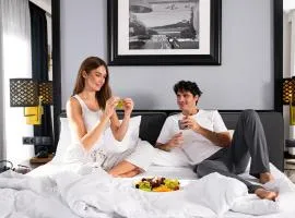 Athenian Riviera Hotel& Suites