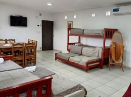 Alojamiento Caroya, ξενοδοχείο σε Colonia Caroya